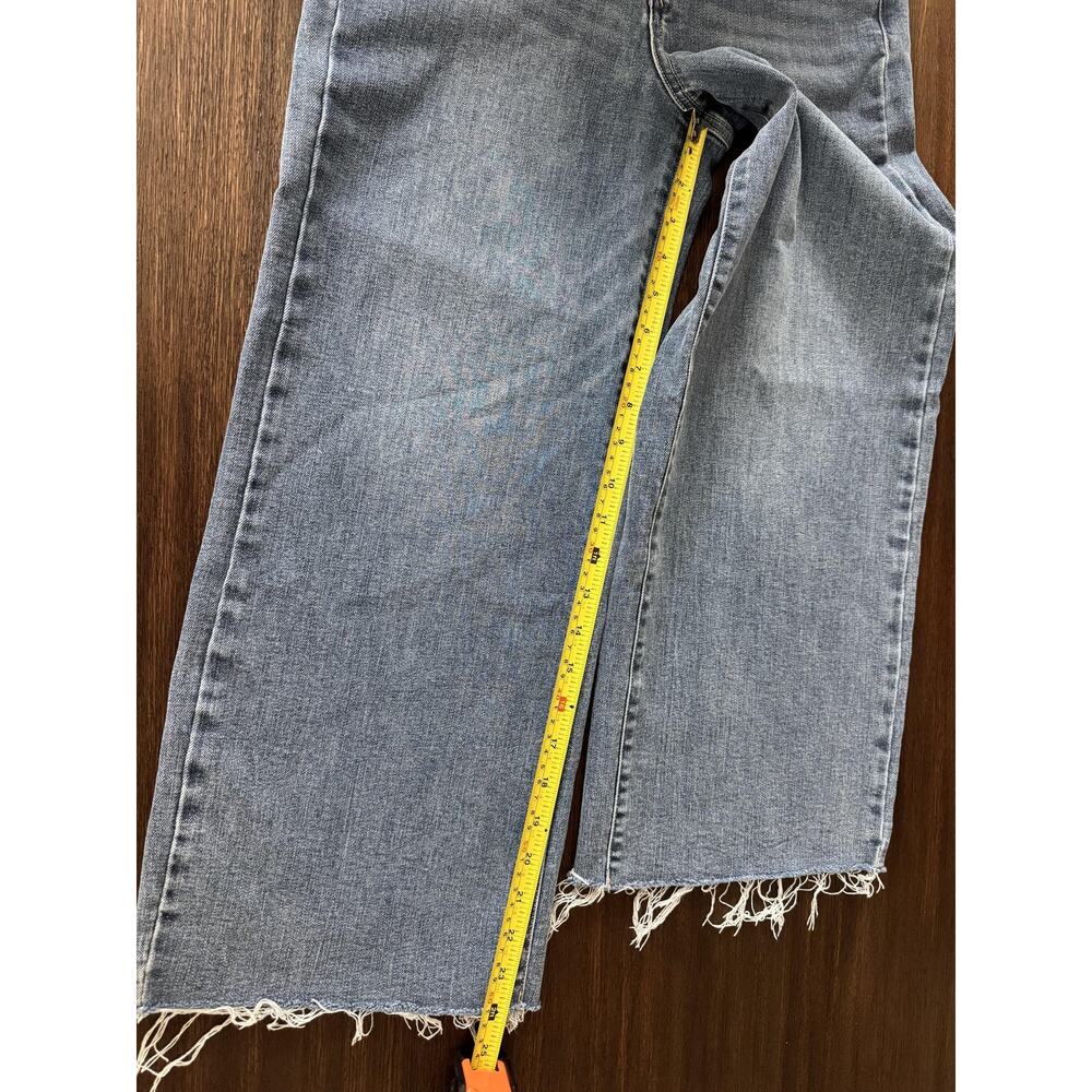 OAT Jeans Womens 4/27 Blue Mid Rise Wide Leg Crop Frayed Raw Hem Denim - Picture 4 of 9